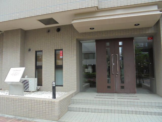 藤和シティホームズ小石川のエントランス