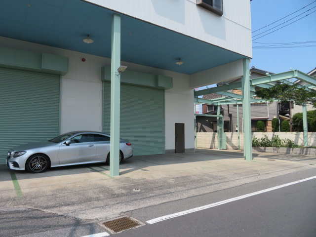 川口市大字榛松の倉庫