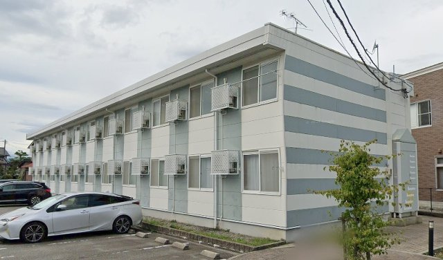 レオパレスカナルＣの外観