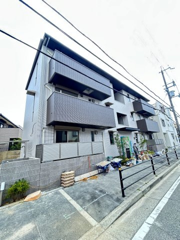 ユアメゾン 富松の外観