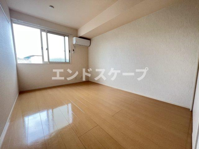 藤ノ木ハウス Aの居間・リビング|高崎、前橋のお部屋探しはエンドスケープまで！お客様の理想お聞かせ下さい♪