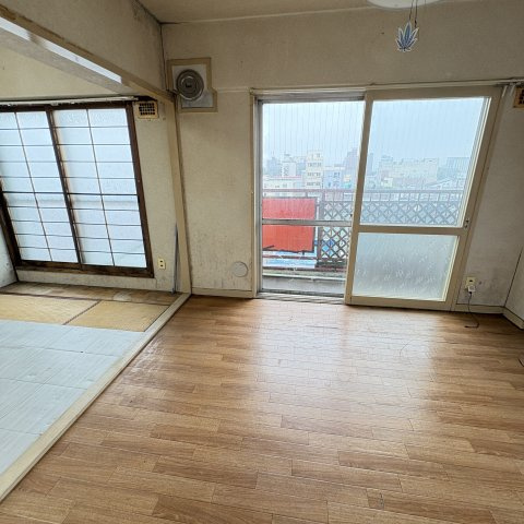 サンハイツかどやの内装