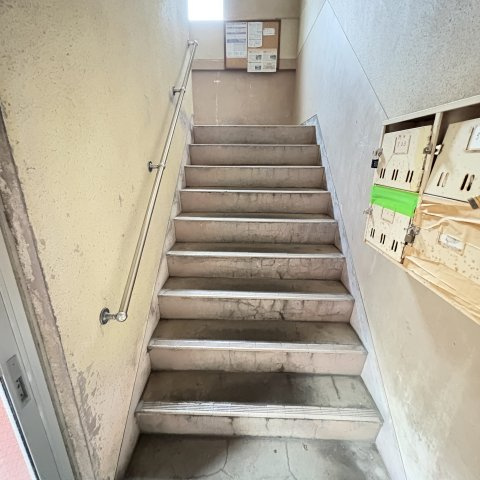 サンハイツかどやのエントランス