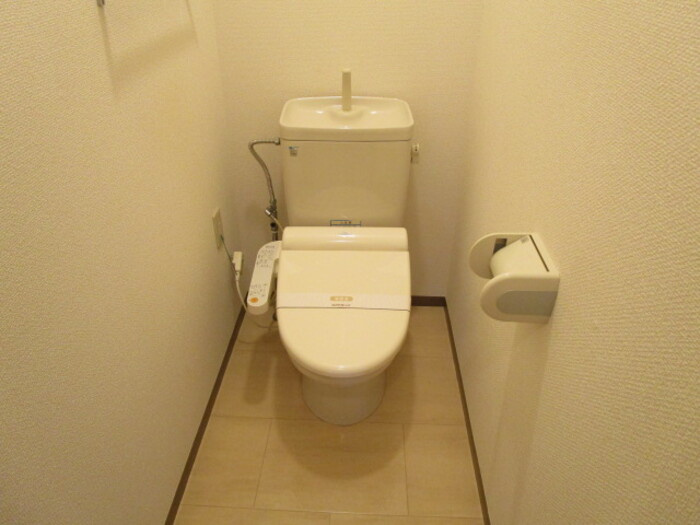 ミルフィーユ壱番館のトイレ|他部屋参考写真