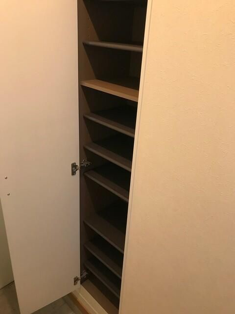 アルページュの玄関