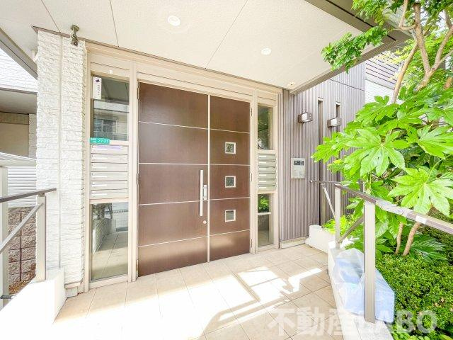 エスペランス阿倍野のエントランス