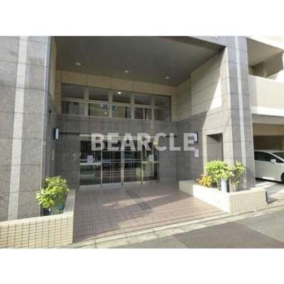 【エントランス】 | インベスト京都白川 | 落ち着いたエントランスです