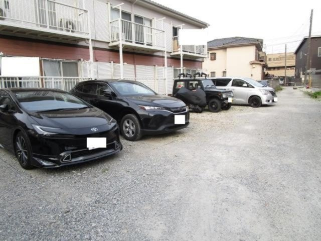 第2山治ハイツの駐車場