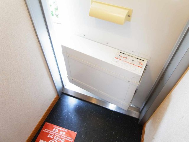 レオパレスハピネス湘南の玄関|2.3Ｆイメージ