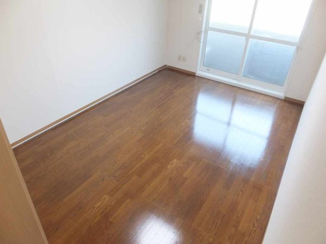 レオパレス湘南２１の居間・リビング|仕様、設備は現況と異なる場合があります。
