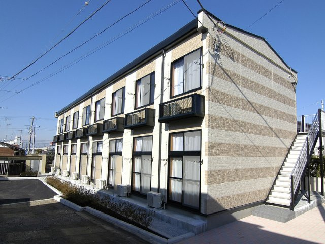 レオパレスコンブリオの外観|外観もきれいです