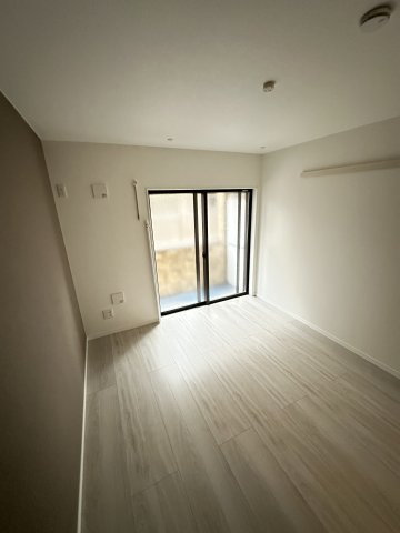ベイルーム六会日大前の寝室|別部屋写真参考