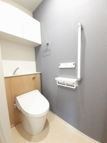 グリシーヌのトイレ|コンパクトで使いやすいトイレです
