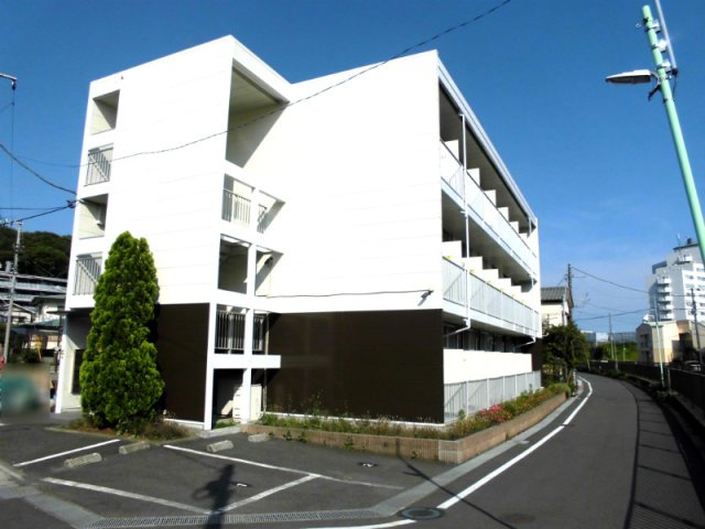 レオパレスチェリーメゾン湘南Ⅱ