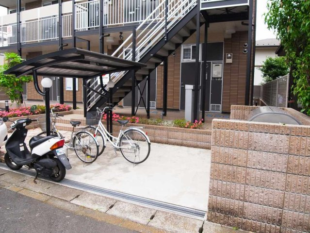 レオパレスアズールのその他