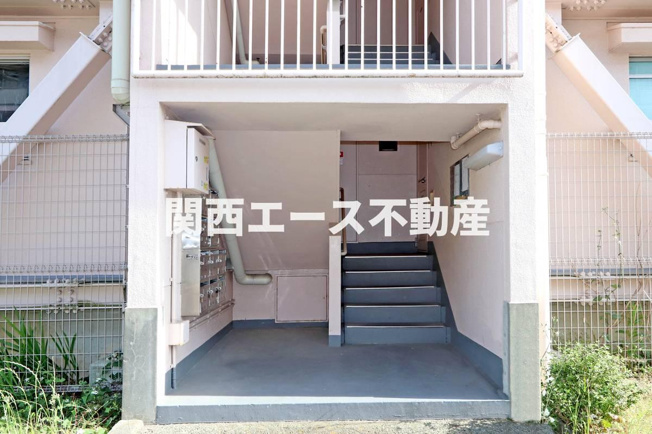 【エントランス】 | ビレッジハウス額原町