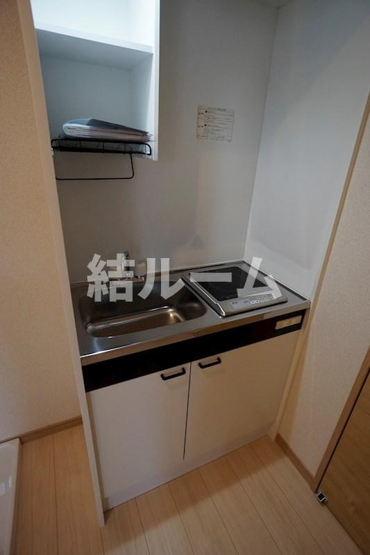 中野区若宮２丁目のアパートのキッチン