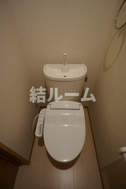 中野区若宮２丁目のアパートのトイレ