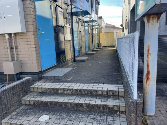 レオパレスおゆみ野Ｂ棟のロビー