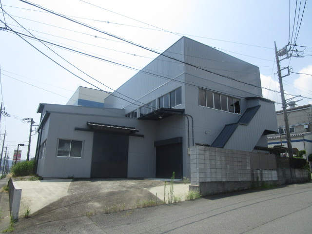 秦野市曽屋の倉庫