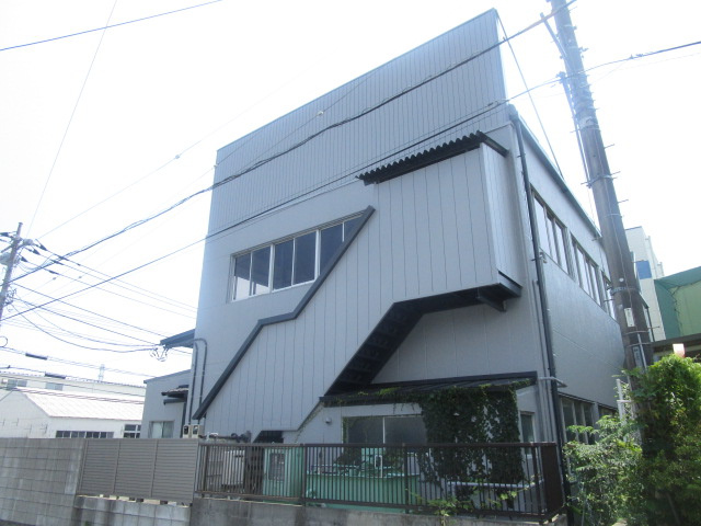 秦野市曽屋の倉庫