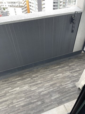 福岡市博多区博多駅前１丁目の賃貸マンションのバルコニー