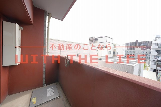 アヴァンティ久留米中央【10,000円キャッシュバック対象物件】のバルコニー|陽当たり良好なバルコニーです