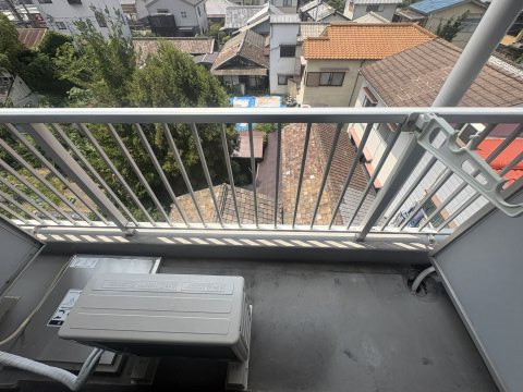 岡本ハイツのバルコニー
