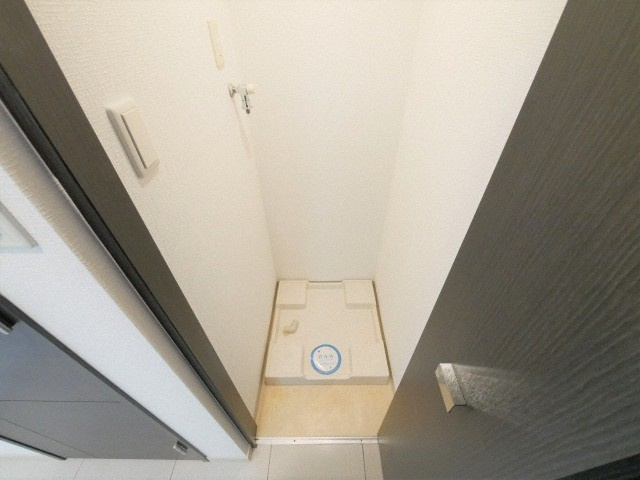 アーデン堺筋本町の洗面所
