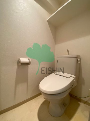 ネストピア県庁前のトイレ|清潔感のあるトイレです。