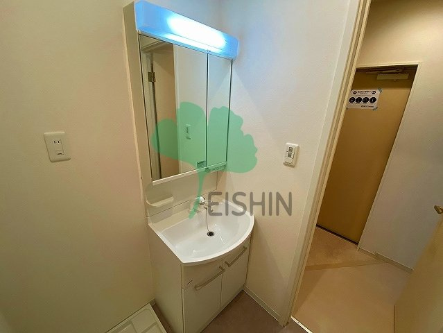 パティオ博多南1の洗面所|シンプルで使いやすい洗面台です！