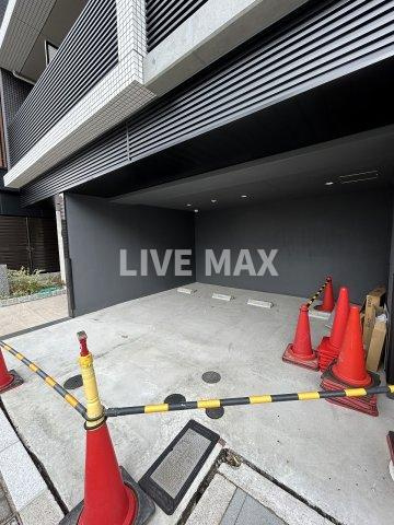 【駐車場】ディーシーガーデン京都西 