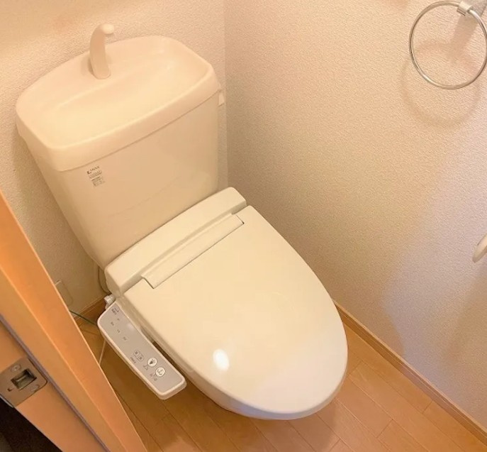 レオパレスマロンハイツのトイレ