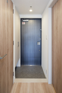 【玄関】 | ビエラコート日本橋久松町 | ※写真は同タイプ住戸です。