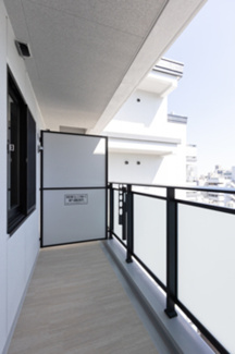 【バルコニー】 | ビエラコート日本橋久松町 | ※写真は同タイプ住戸です。