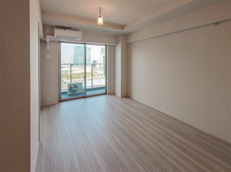 【居間・リビング】 | ロイヤルパークス品川 | ※写真は同タイプ住戸です。
