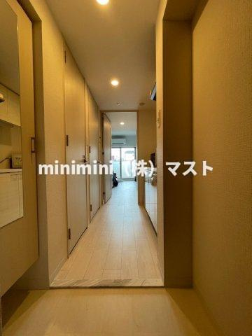 ファステート大阪アステールの玄関