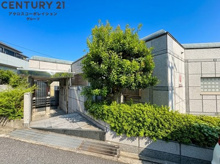 エスタ雲雀丘の画像