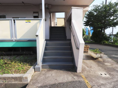 【エントランス】 | ビレッジハウス山本