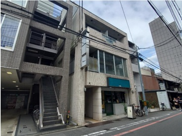 コリス・アルタス