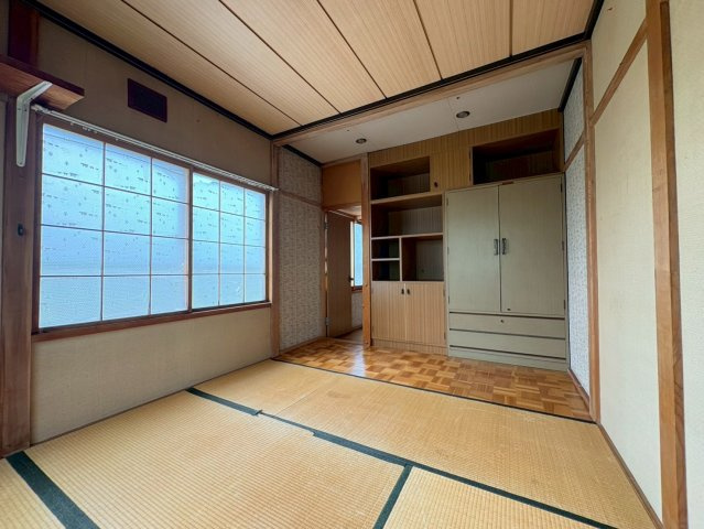 緑ヶ岡５丁目11-1貸家の内装