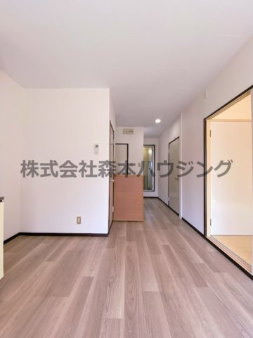 【居間・リビング】 | 　ハイツ千鶴1 | 使いやすいキッチンスペースです