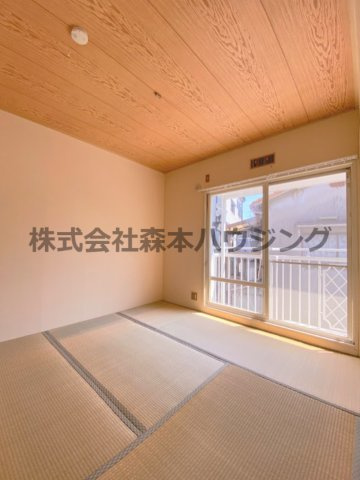【和室】 | 　ハイツ千鶴1 | 日本らしい落ち着いた雰囲気の和室です