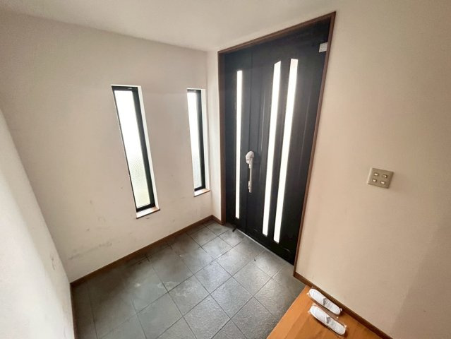 刈谷市半城土貸店舗の内装