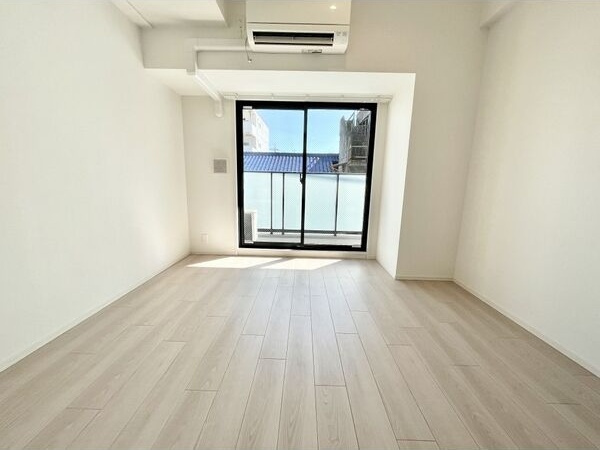 S-RESIDENCE上飯田駅前の居間・リビング