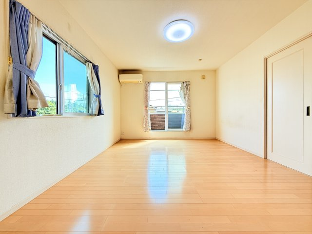 【オール電化】小美玉市納場中古戸建の洋室