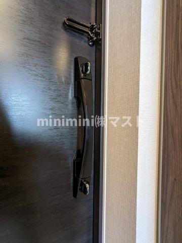 S-RESIDENCE福島Alovitaの玄関