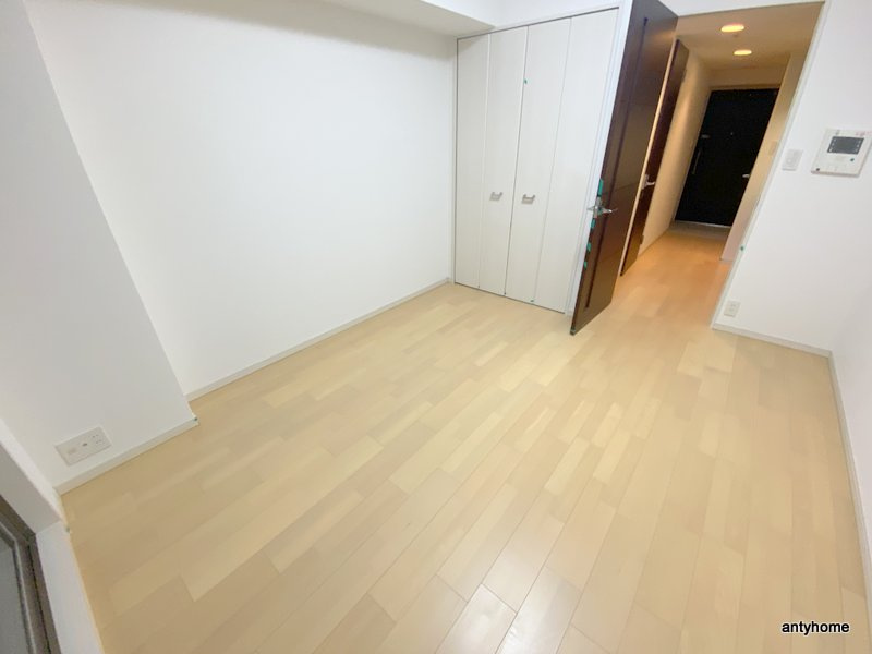 エスレジデンス本町マークス　仲介手数料無料の洋室