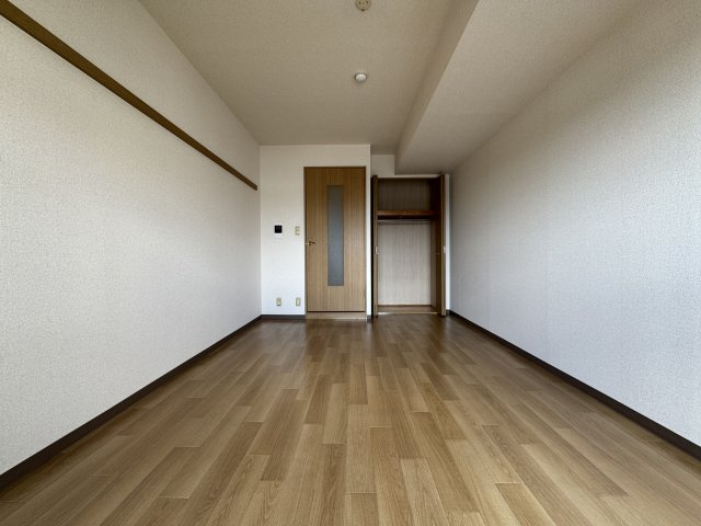 フロン・ツオーネの居間・リビング