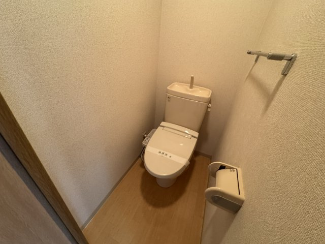 フロン・ツオーネのトイレ